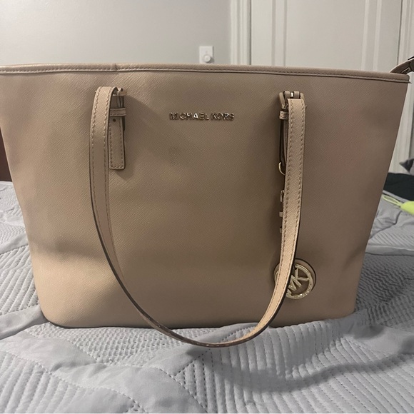Michael Kors Handbags - Michael Kors Tan Leather Tote Bag